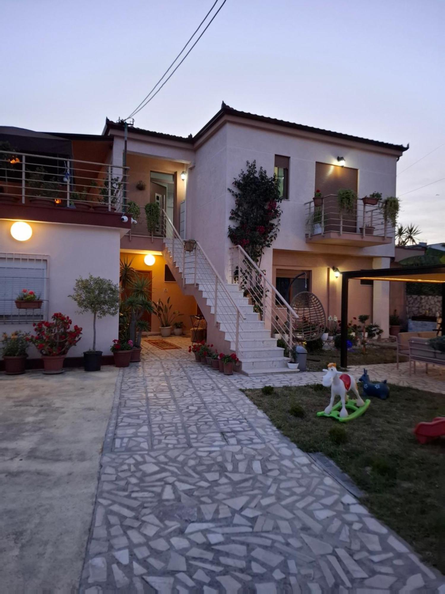 Vila Noar Vlorë Exterior foto